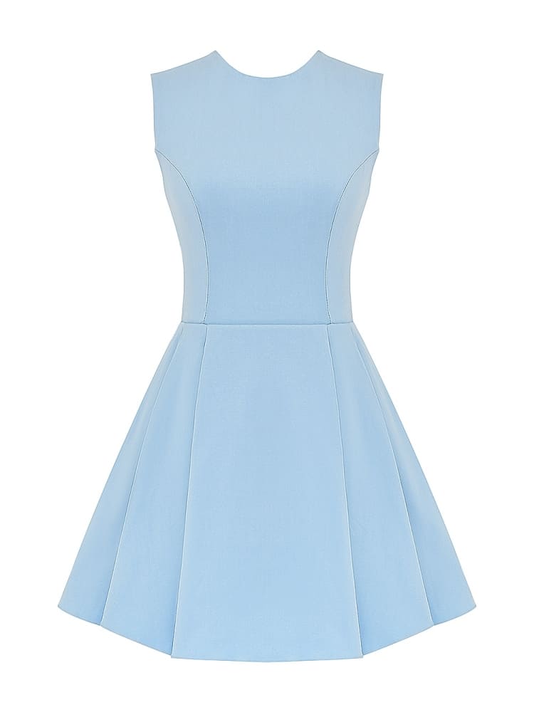Well Tailored Dress with a Graceful Silhouette