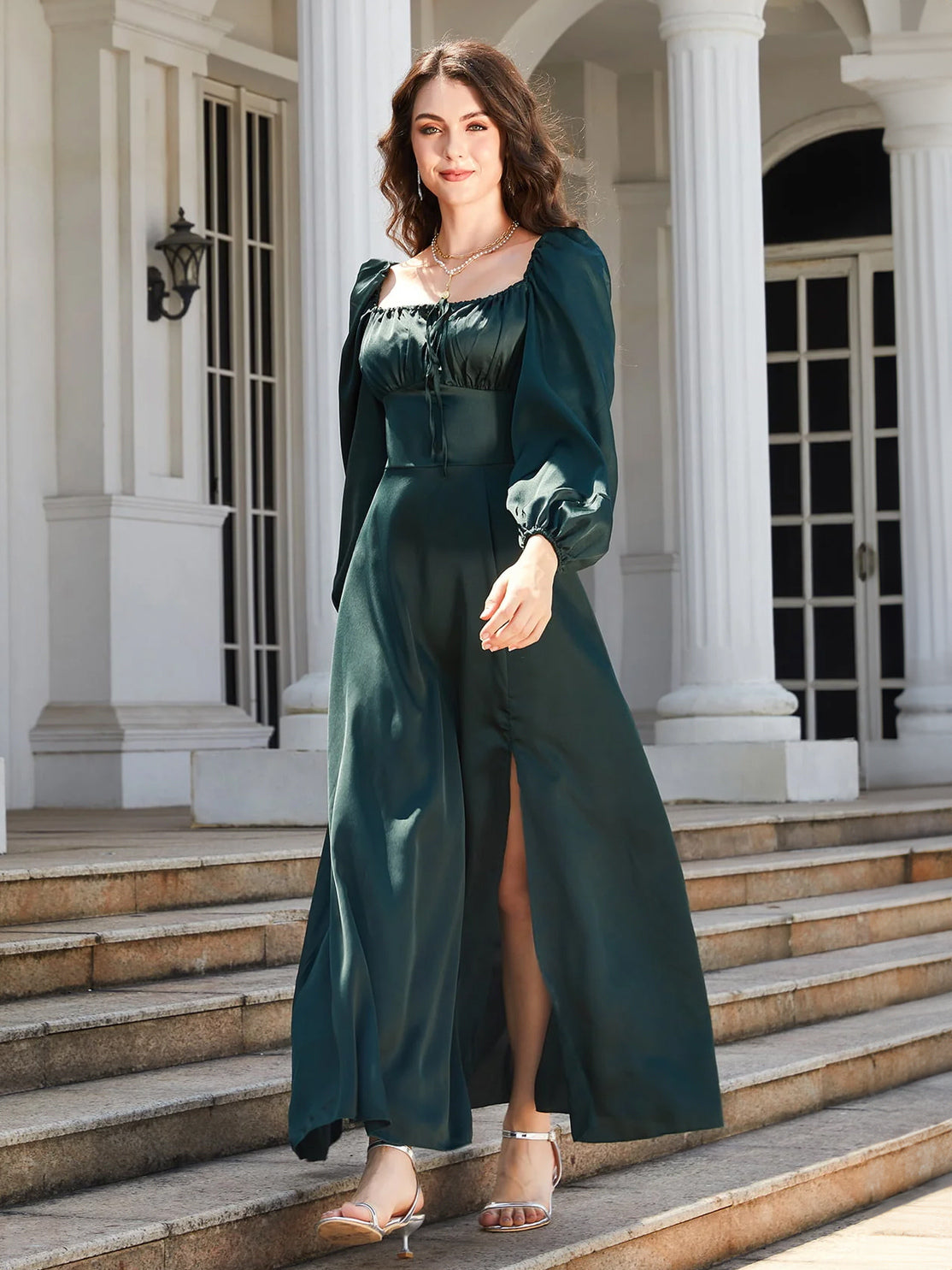 Gracefully Styled Dress for Any Occasion