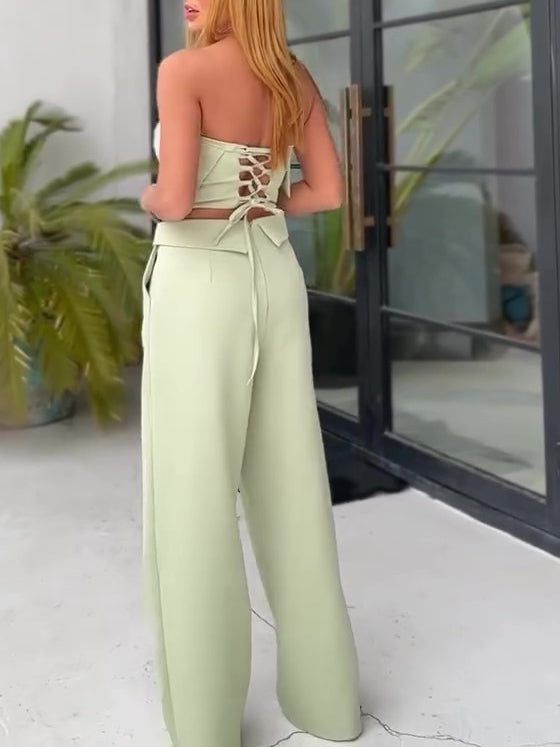 Well Tailored Pants with a Graceful Silhouette