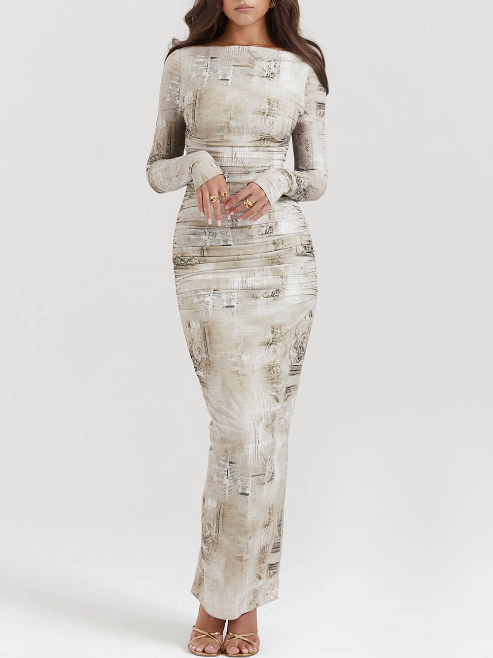 Effortlessly Elegant Dress with a Timeless Design