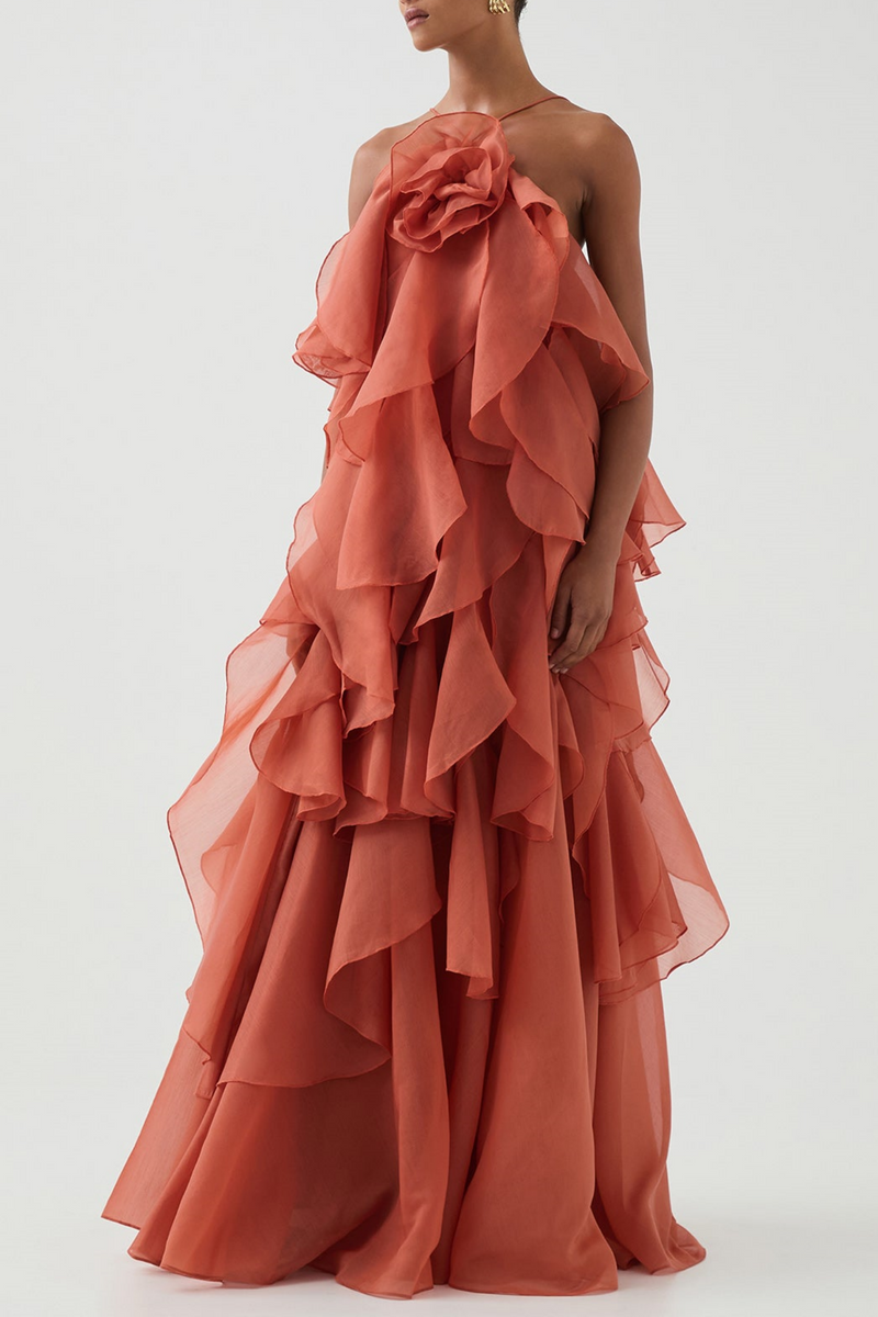 Beautifully Crafted Dress in a Classic Style