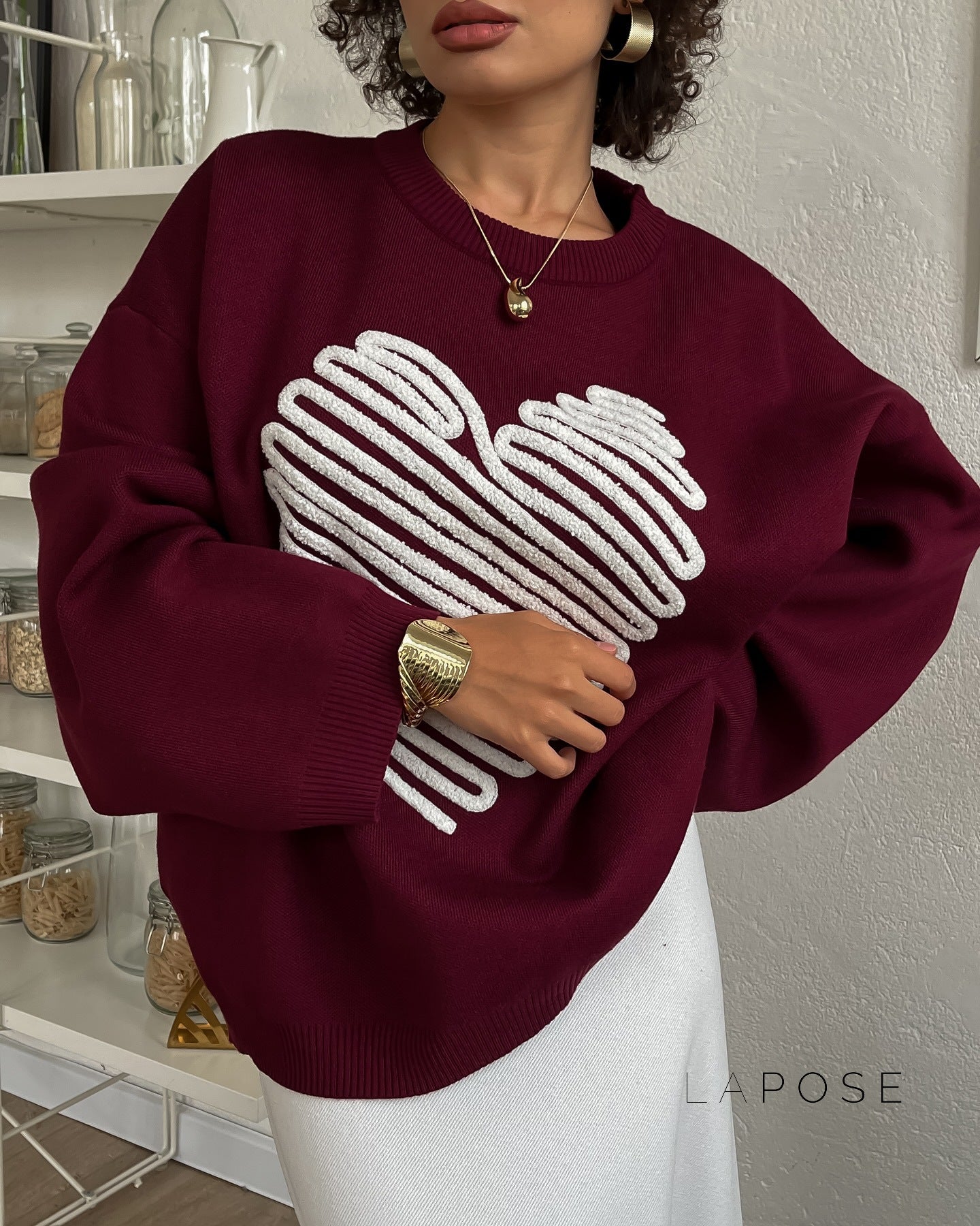 Effortlessly Elegant Sweater with a Timeless Design