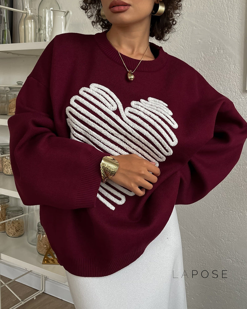 Effortlessly Elegant Sweater with a Timeless Design