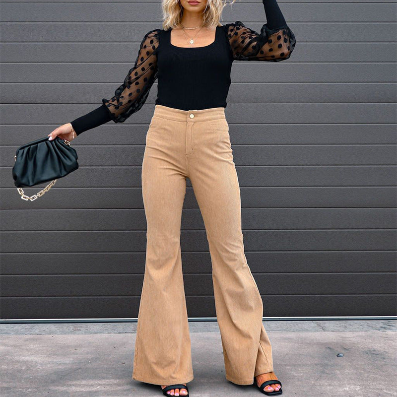 Effortlessly Elegant Garment with a Timeless Design
