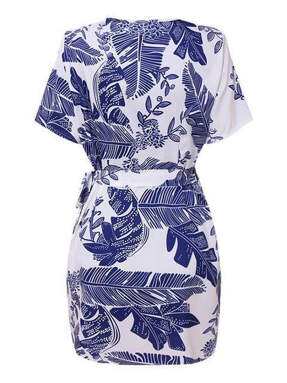 Gracefully Styled Garment for Any Occasion
