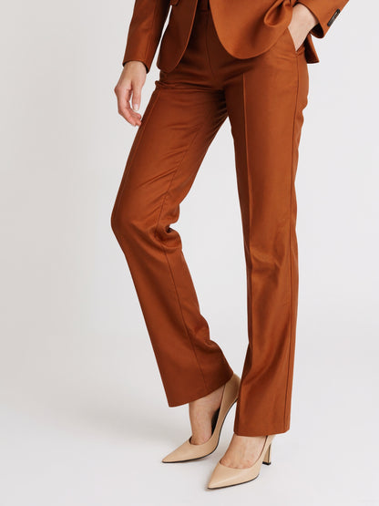 Sophisticated Garment with a Clean Classic Look