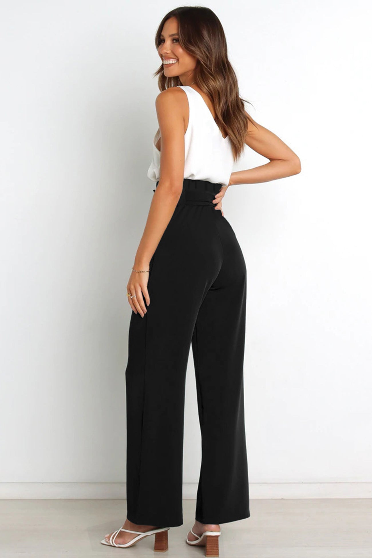 Gracefully Styled Pants for Any Occasion