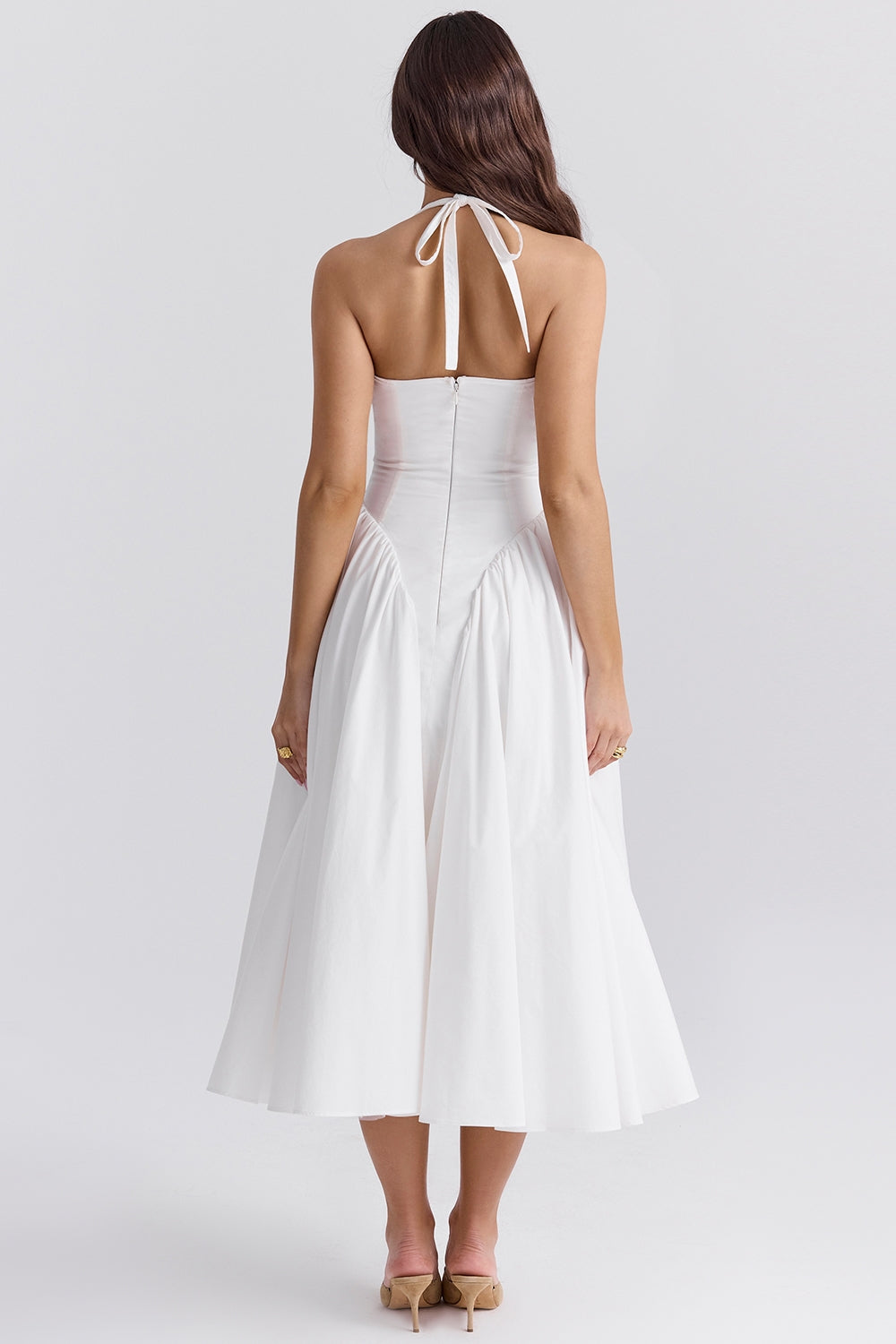 Classic Vintage Dress with a Flattering Fit