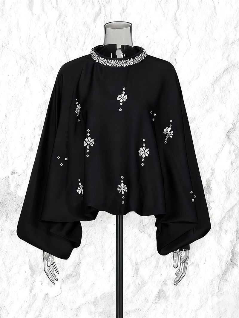 Gracefully Styled Pullover for Any Occasion