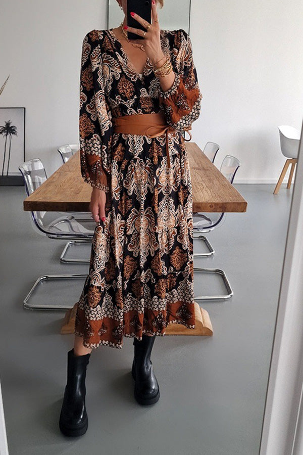 Polished Dress with an Effortless Classic Look