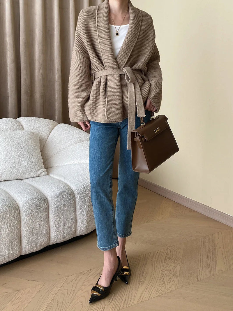 Classic Vintage & Enduringly Stylish Cardigan