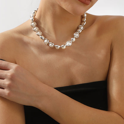 Romantic Pearl Necklace for Special Moments