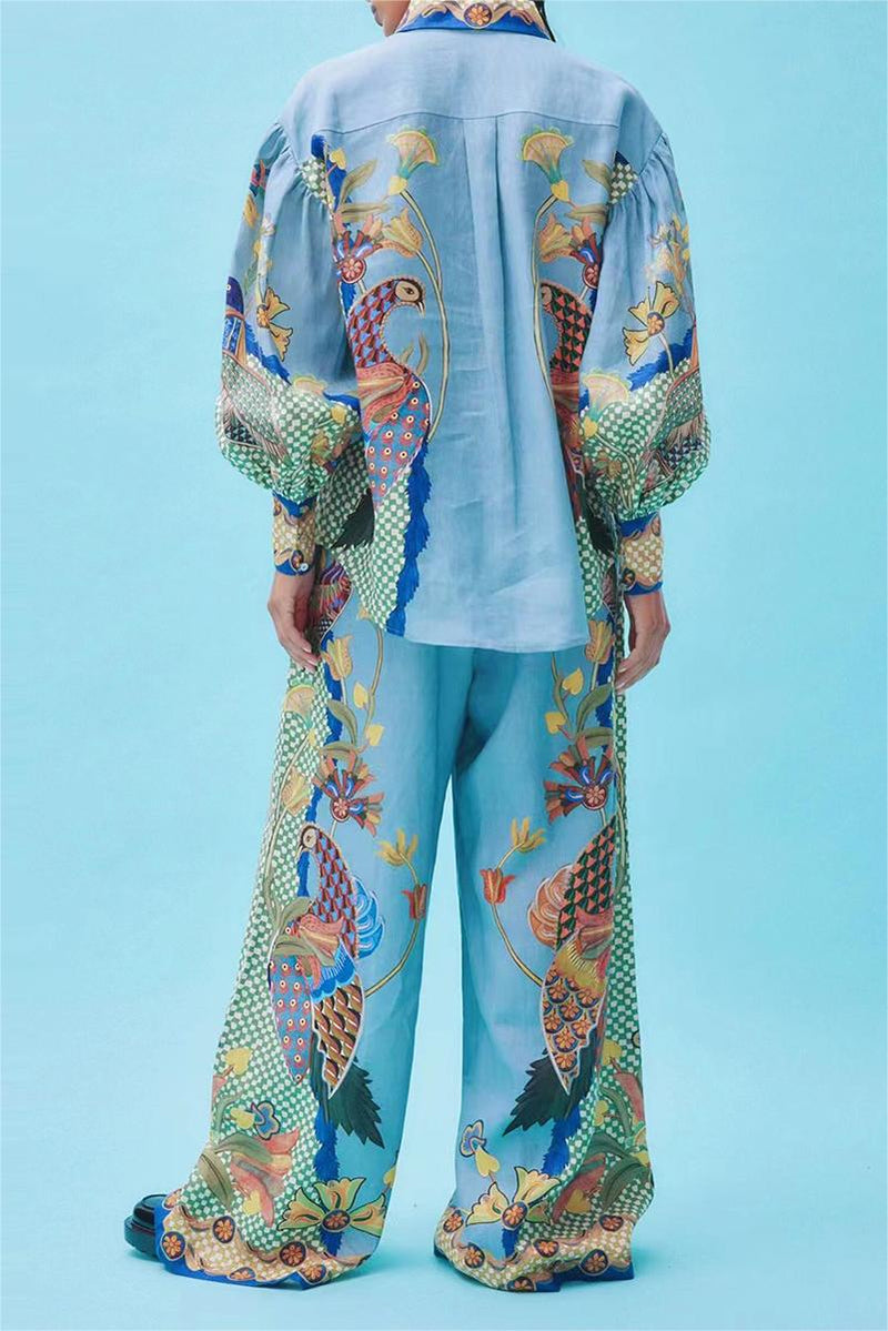 Well Tailored Pants with a Graceful Silhouette