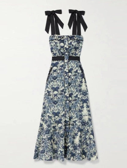 A Vintage Style Dress with Delicate Timeless Details