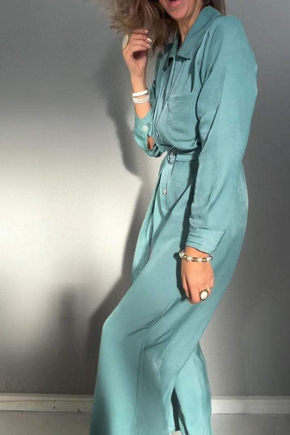 Effortlessly Elegant Garment with a Timeless Design