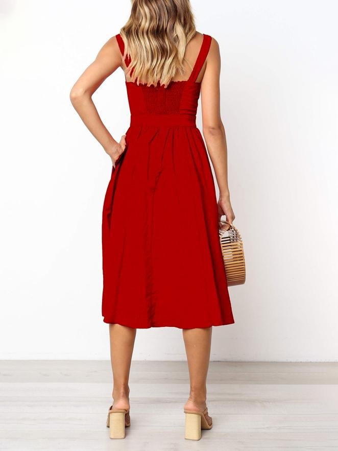 Classic Vintage Dress with a Flattering Fit