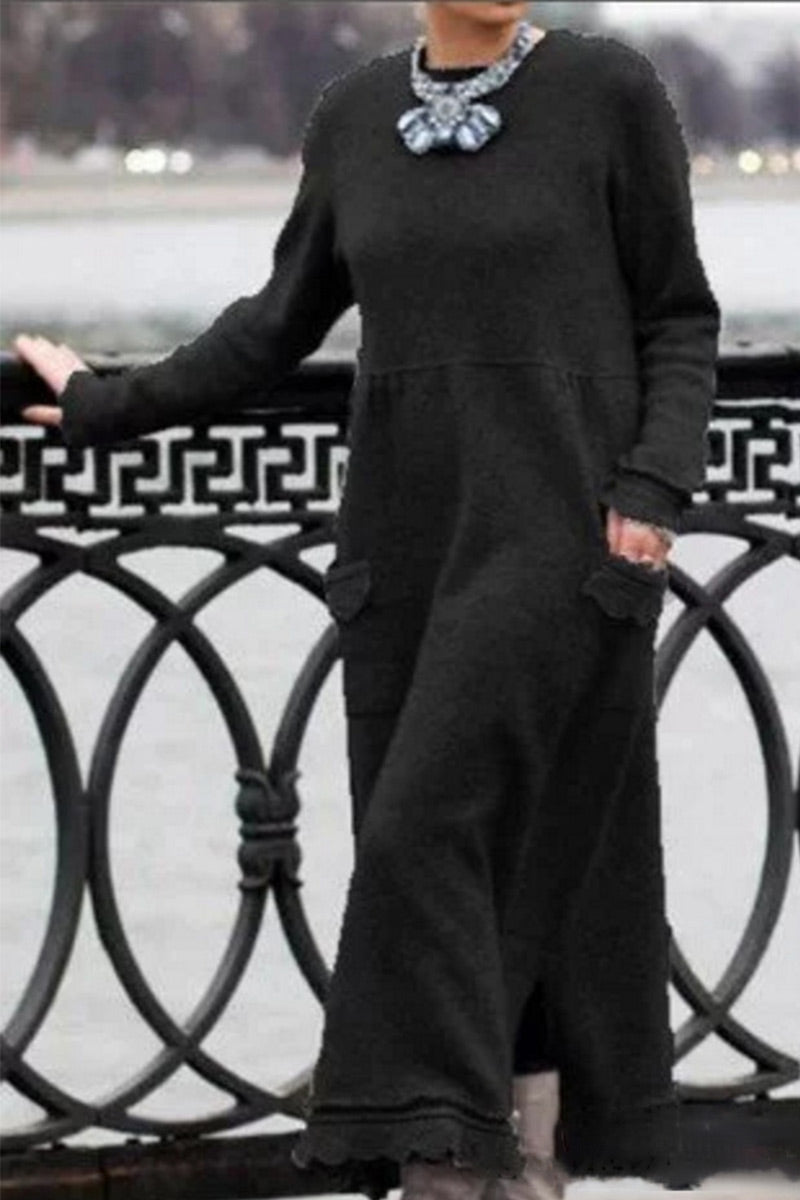 Classic Vintage Dress with a Flattering Fit