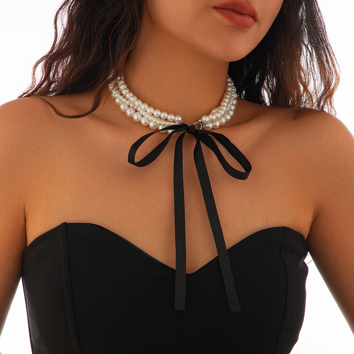 Stunning Pearl Necklace for Daily Wear