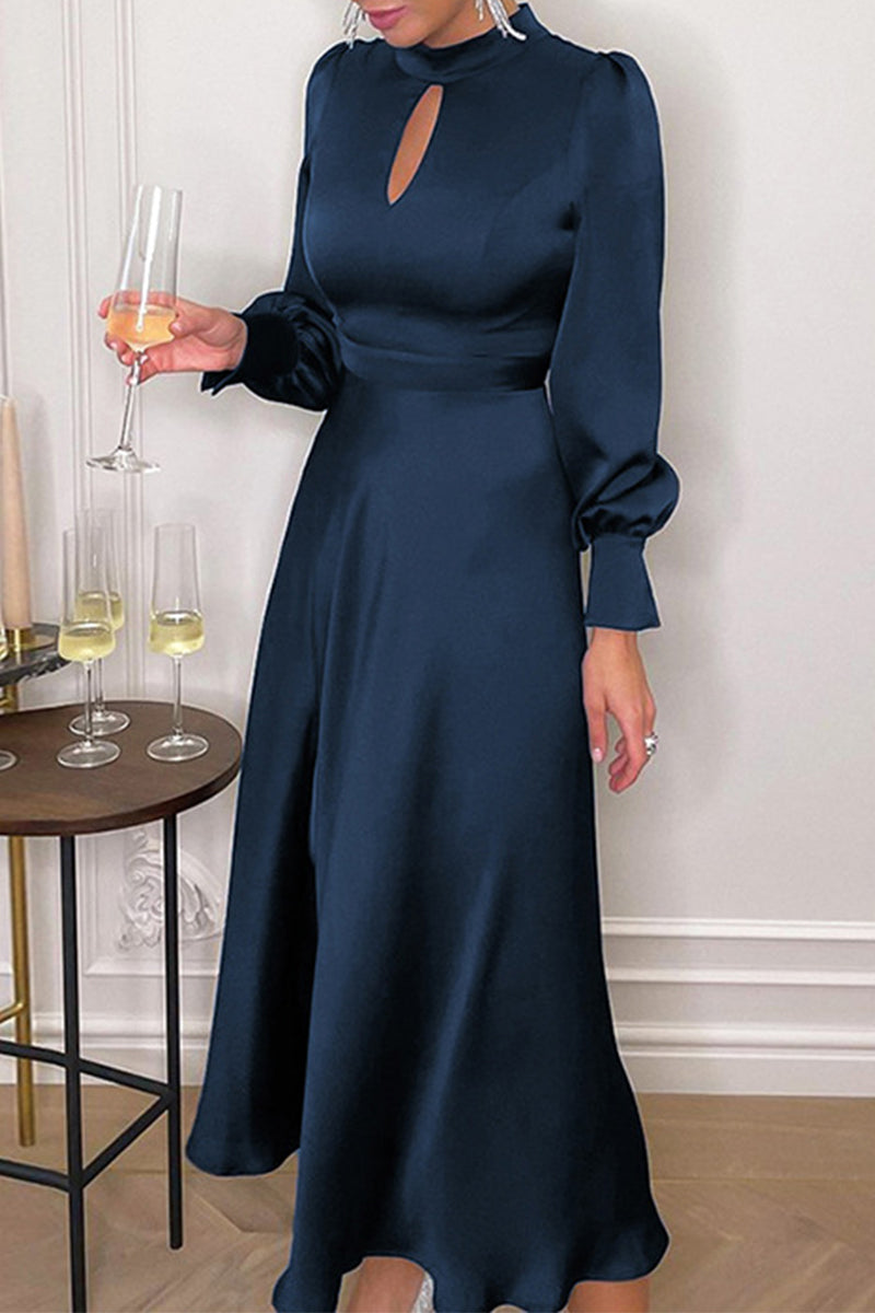 Sophisticated Dress with a Clean Classic Look