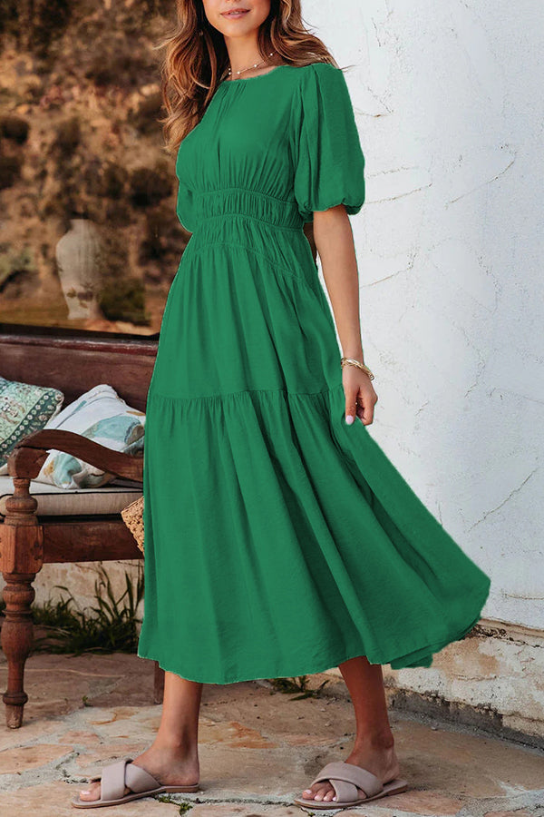 Classic Vintage Dress with a Flattering Fit
