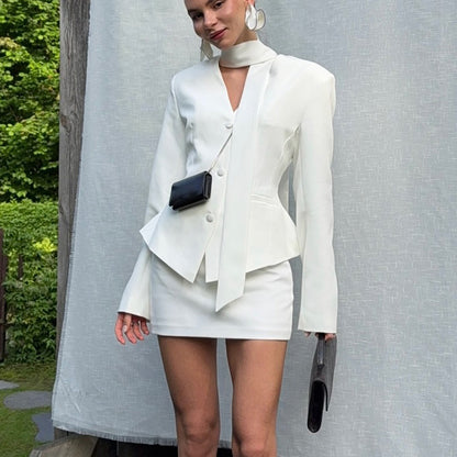 Gracefully Styled Jacket for Any Occasion