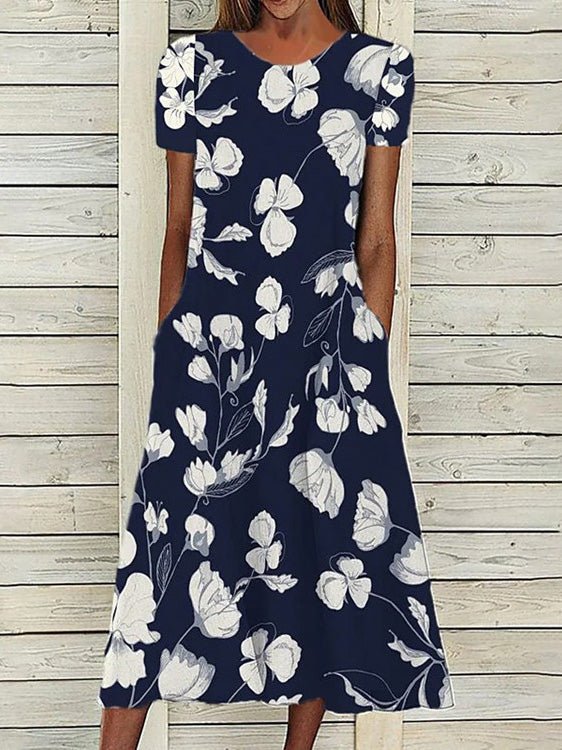 Sophisticated Dress with a Clean Classic Look