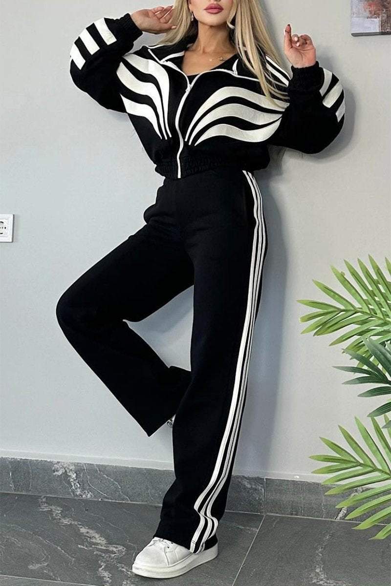 Polished Pants with an Effortless Classic Look