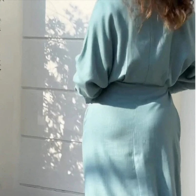 Classic Vintage & Enduringly Stylish Dress