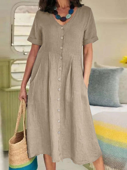 Sophisticated Dress with a Clean Classic Look