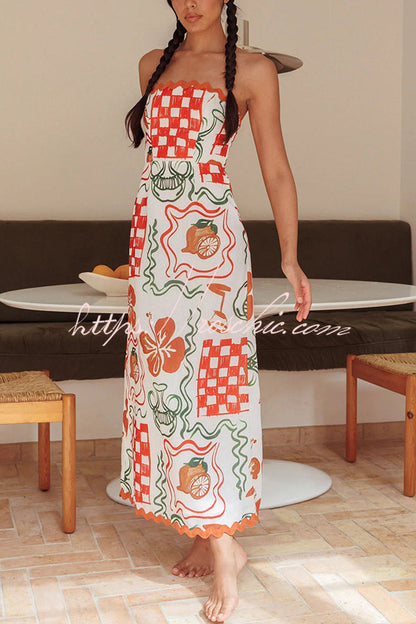 Beautifully Finished Dress in a Timeless Design