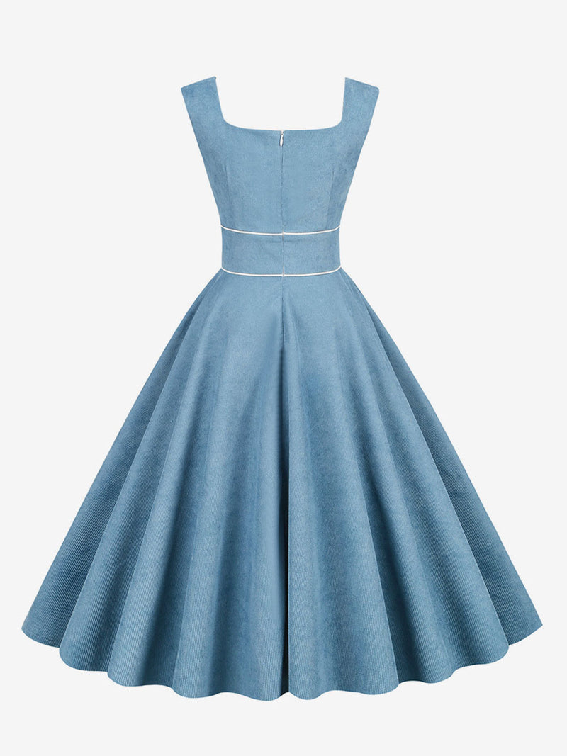 Classic Vintage Dress with a Flattering Fit