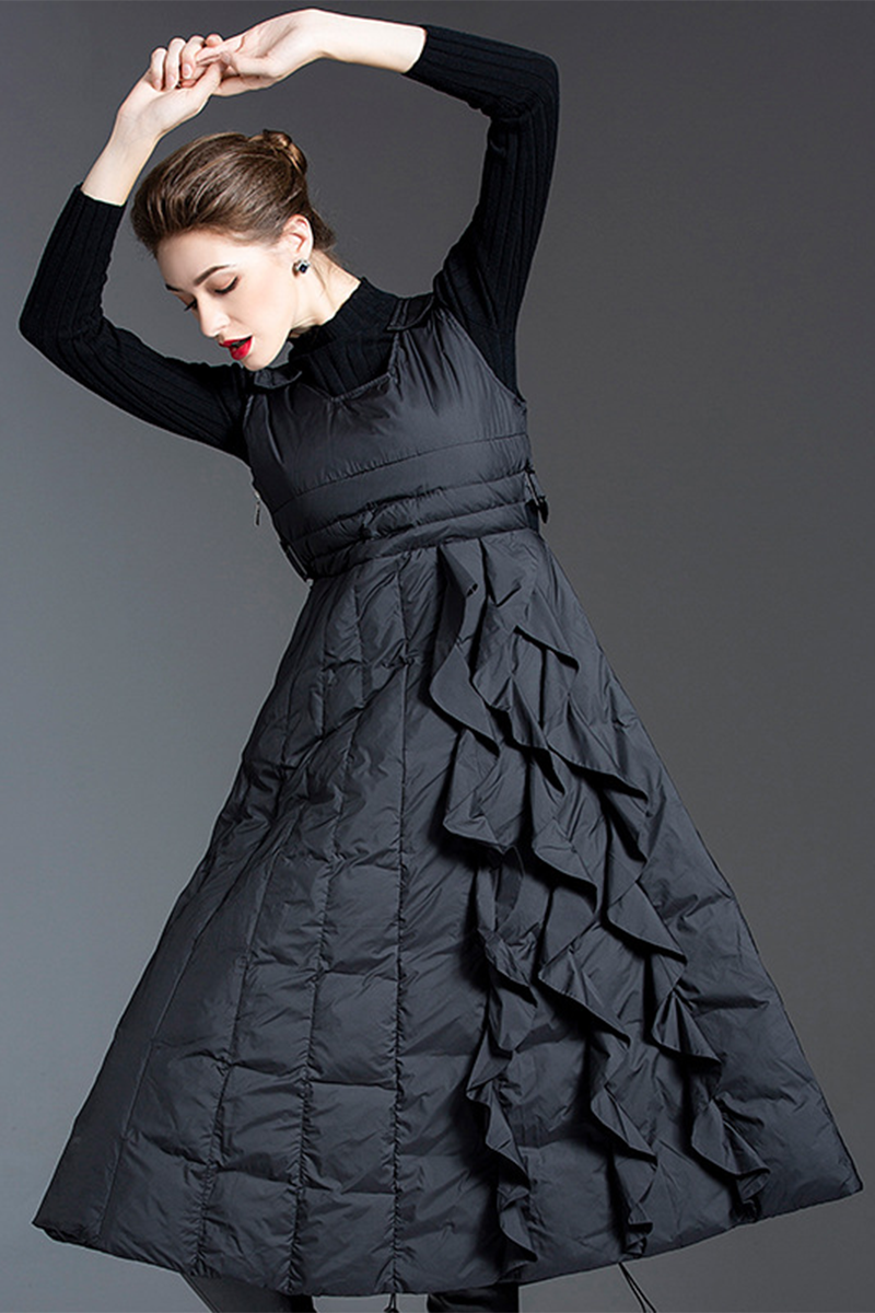 Effortlessly Elegant Dress with a Timeless Design