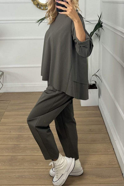 Gracefully Styled Garment for Any Occasion