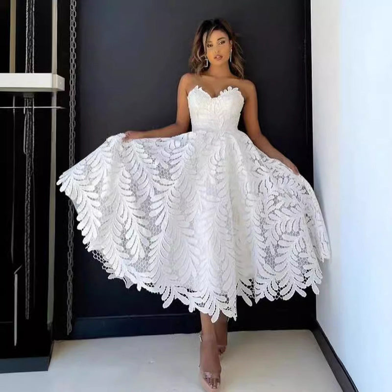 Effortlessly Elegant Dress with a Timeless Design