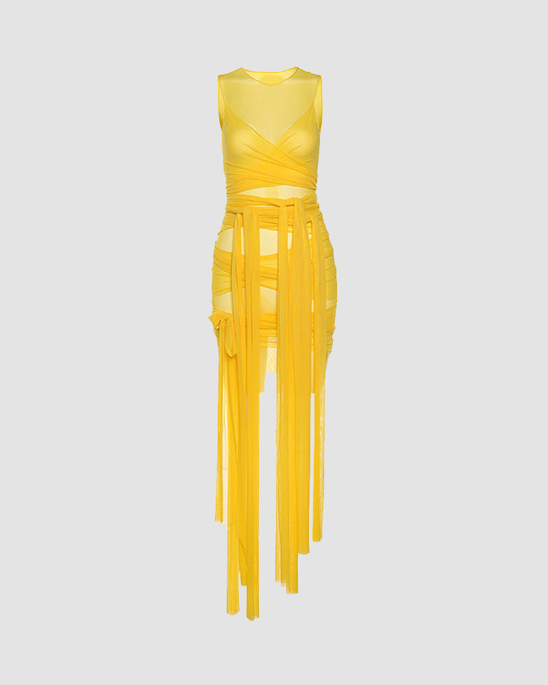 A Vintage Style Dress with Delicate Timeless Details