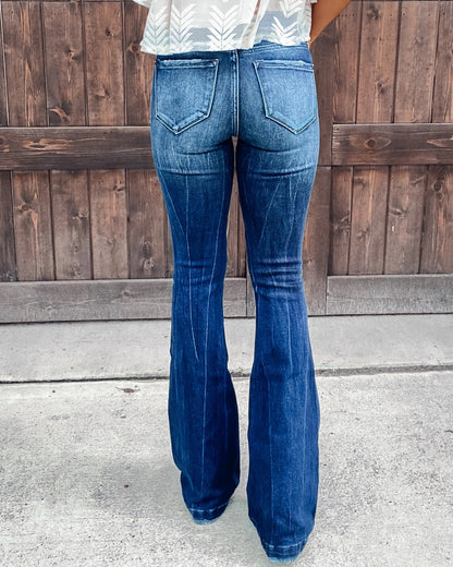 Beautifully Finished Pants in a Timeless Design