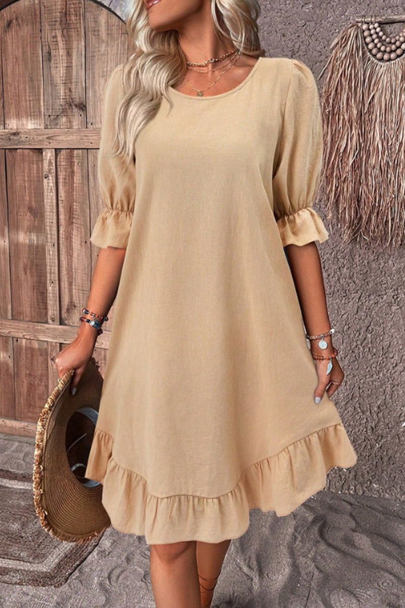 Classic Vintage Dress with a Flattering Fit