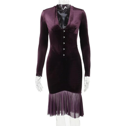 Classic Vintage Dress with a Flattering Fit