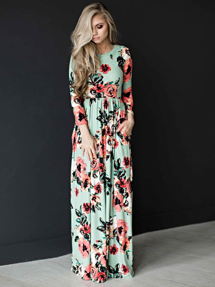 Gracefully Styled Dress for Any Occasion