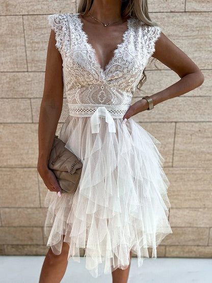 Sophisticated Dress with a Clean Classic Look