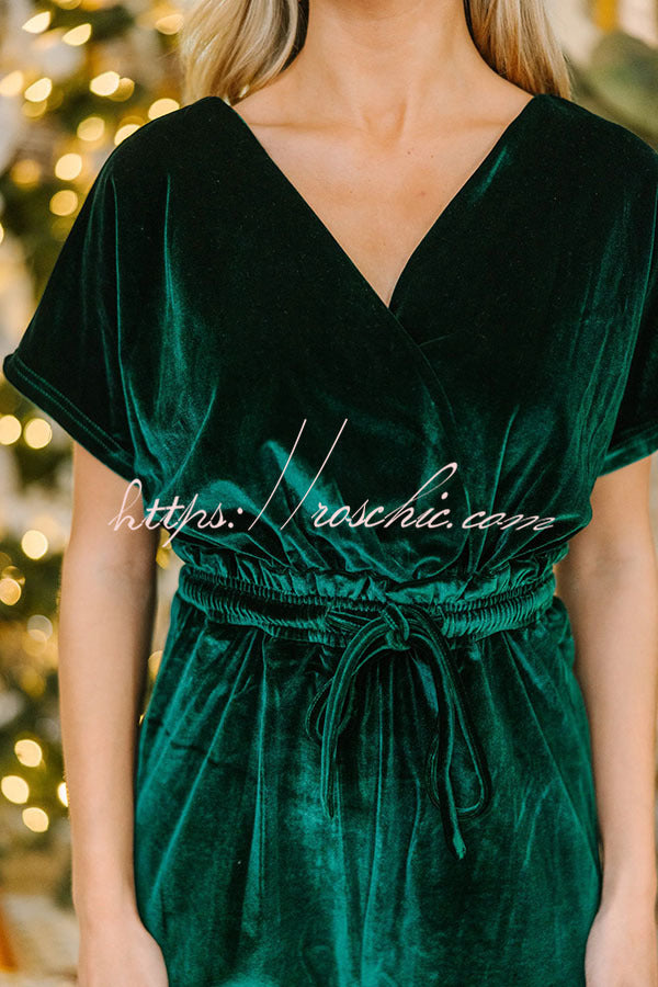 Well Tailored Garment with a Graceful Silhouette