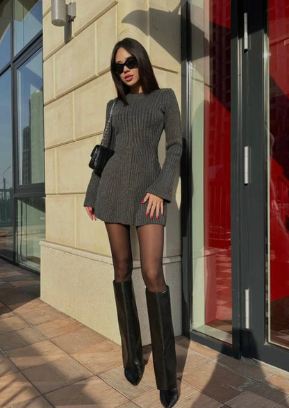 Gracefully Styled Dress for Any Occasion