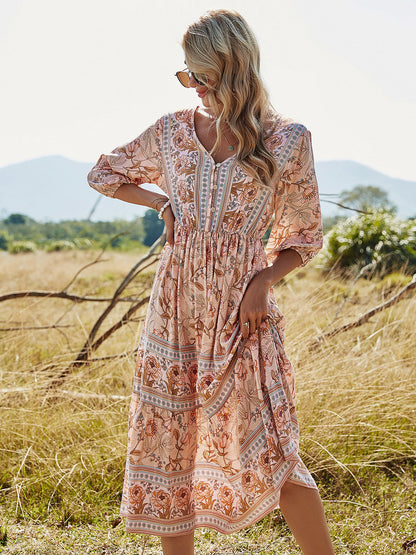 Sophisticated Dress with a Clean Classic Look