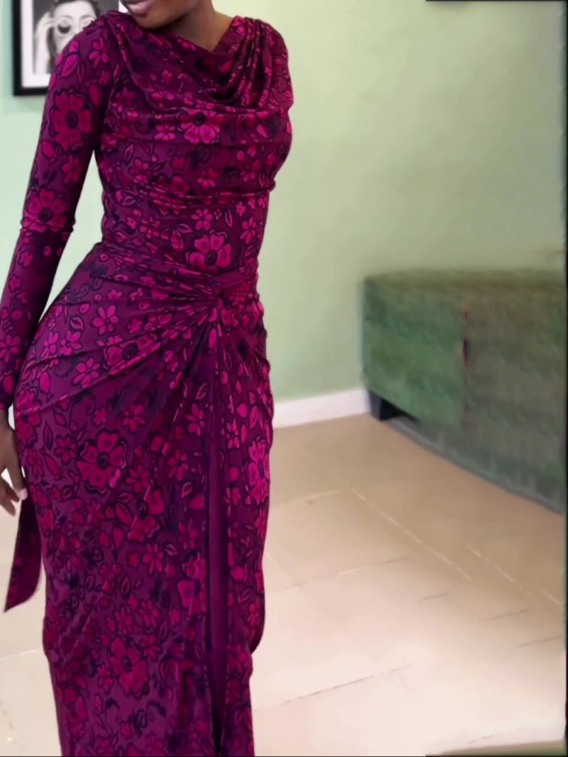 Well Tailored Dress with a Graceful Silhouette