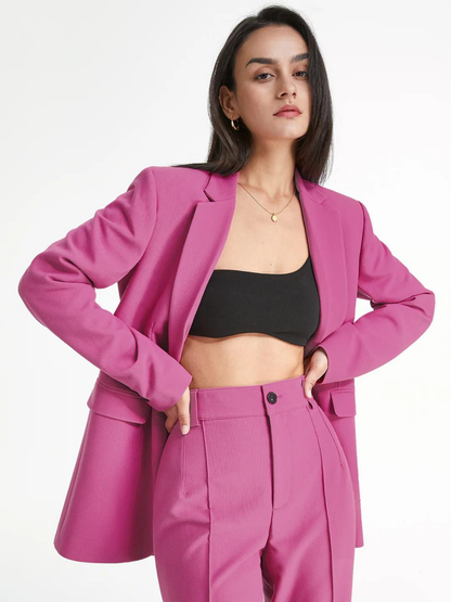 Well Tailored Pants with a Graceful Silhouette