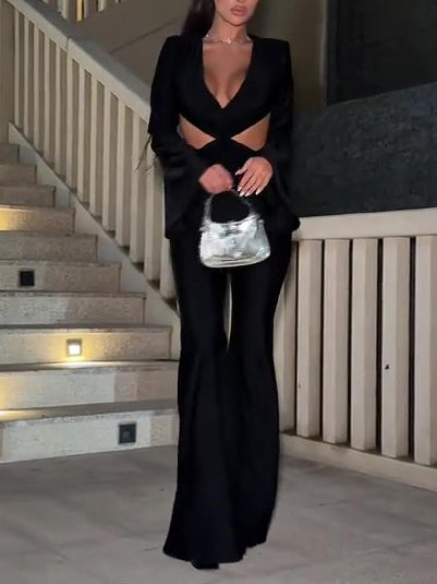 Gracefully Styled Garment for Any Occasion