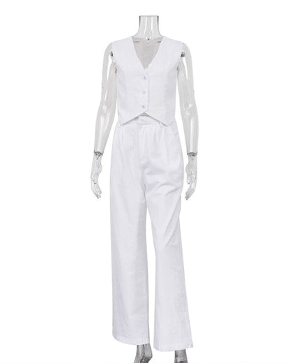Beautifully Finished Pants in a Timeless Design