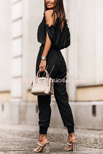 Effortlessly Elegant Garment with a Timeless Design