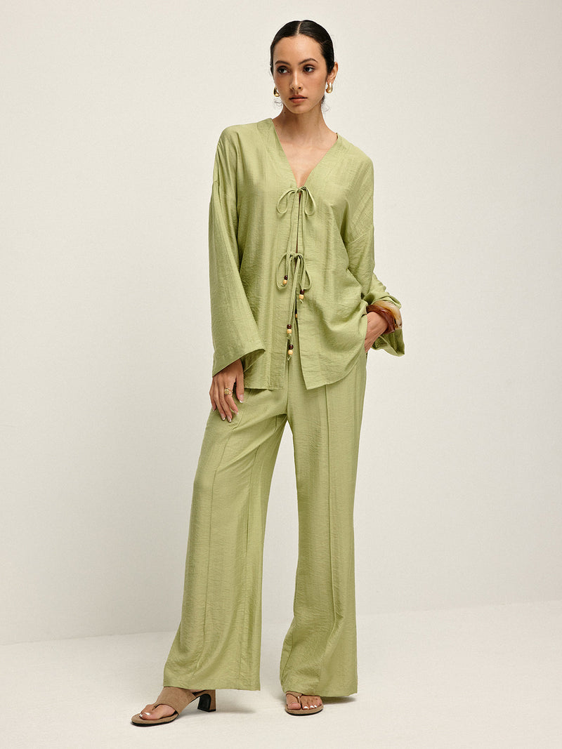 Gracefully Styled Pants for Any Occasion