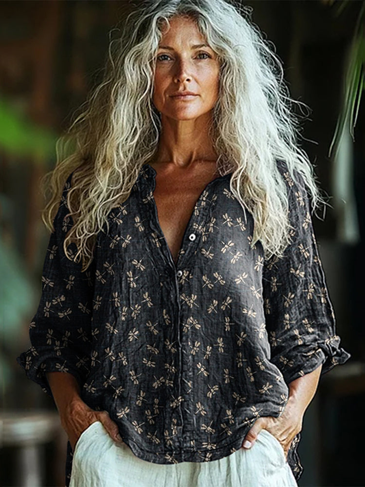 Classic Vintage Shirt with a Flattering Fit